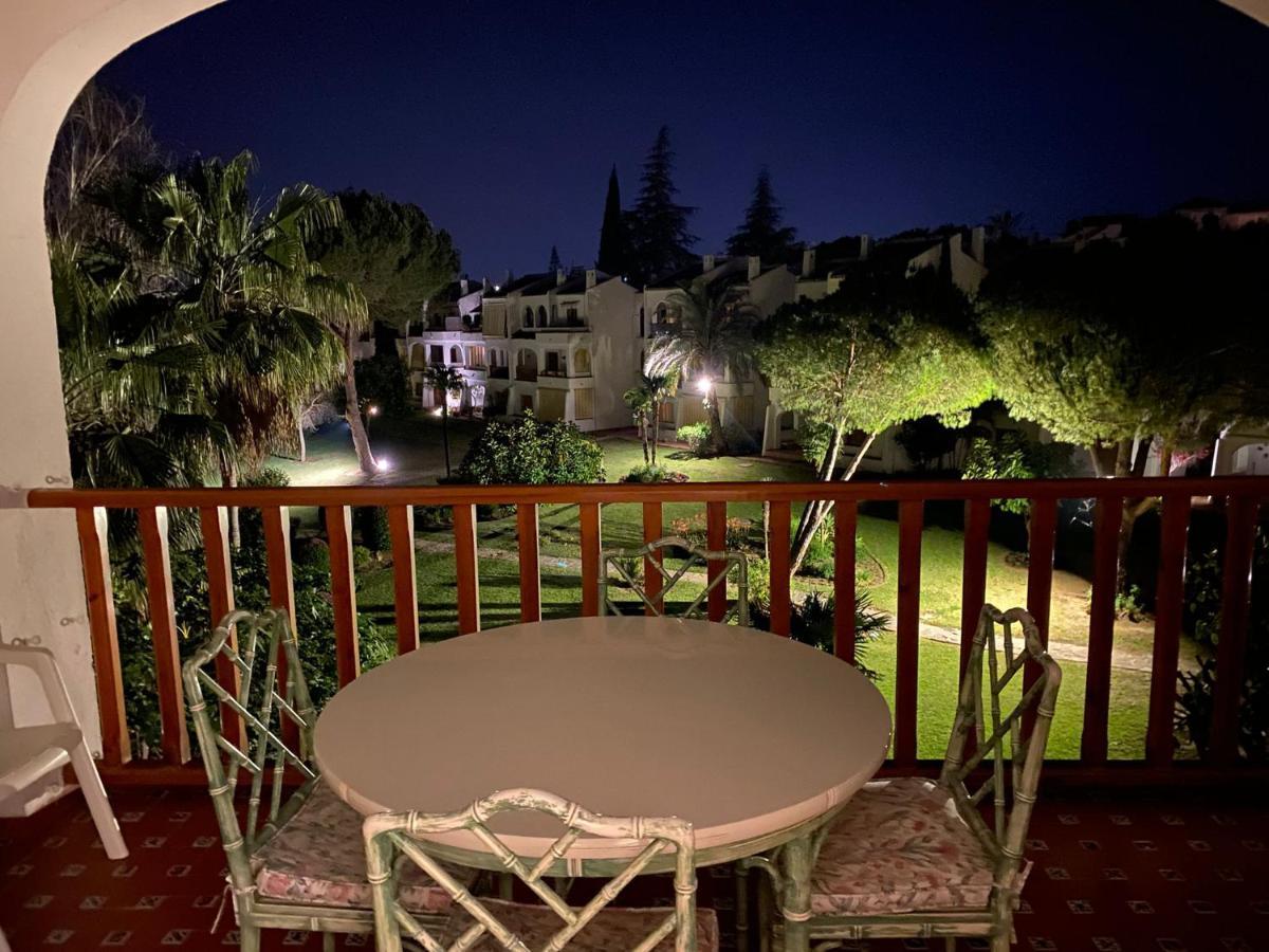 Appartamento Nueva Andalucia - Penthouse Marbella Esterno foto