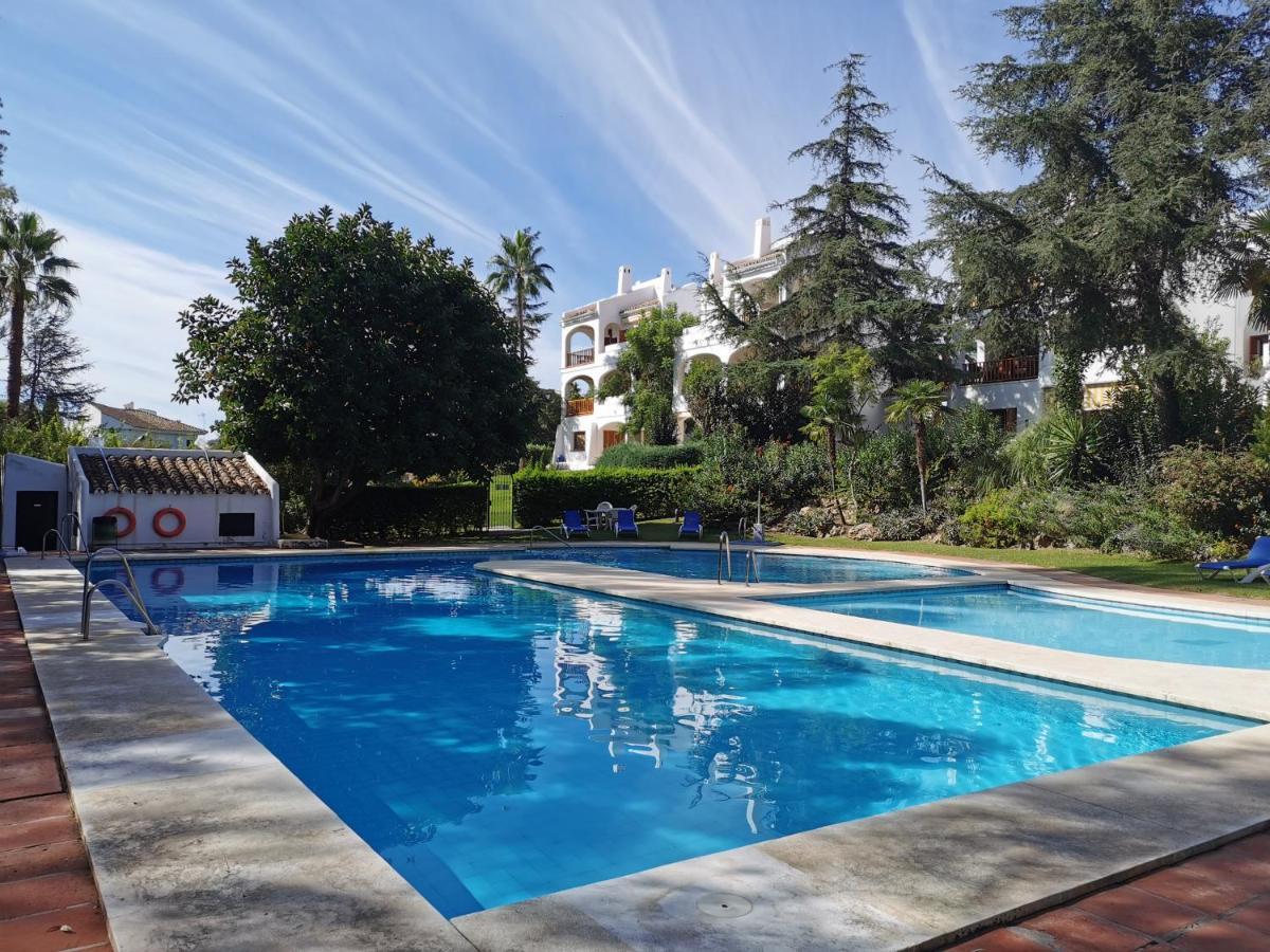 Appartamento Nueva Andalucia - Penthouse Marbella Esterno foto